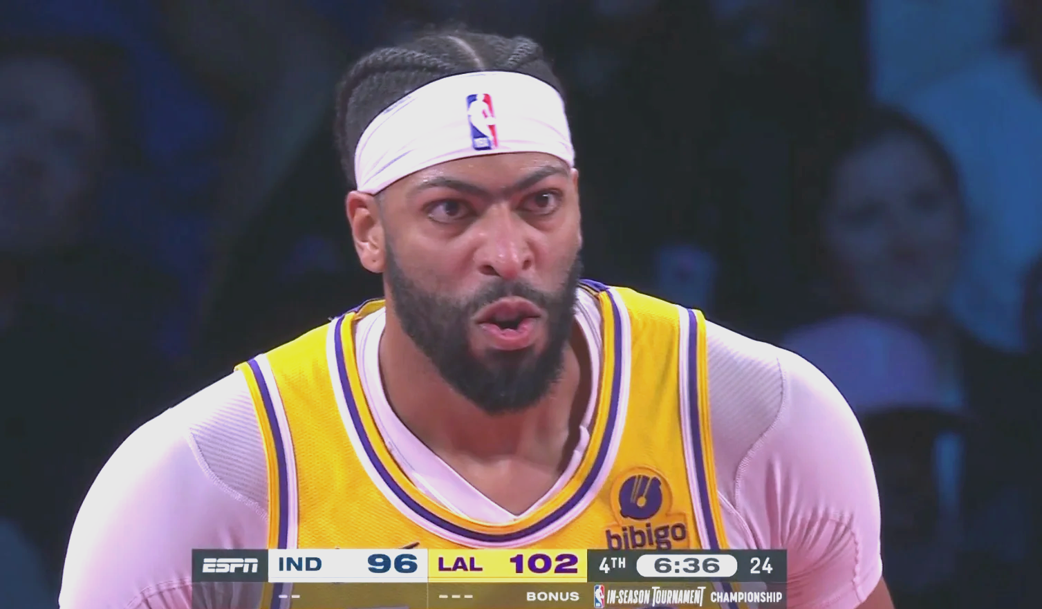 九游体育登录浓眉哥在巴塞罗那比赛中反败为胜，锐不可当引发热议！的简单介绍