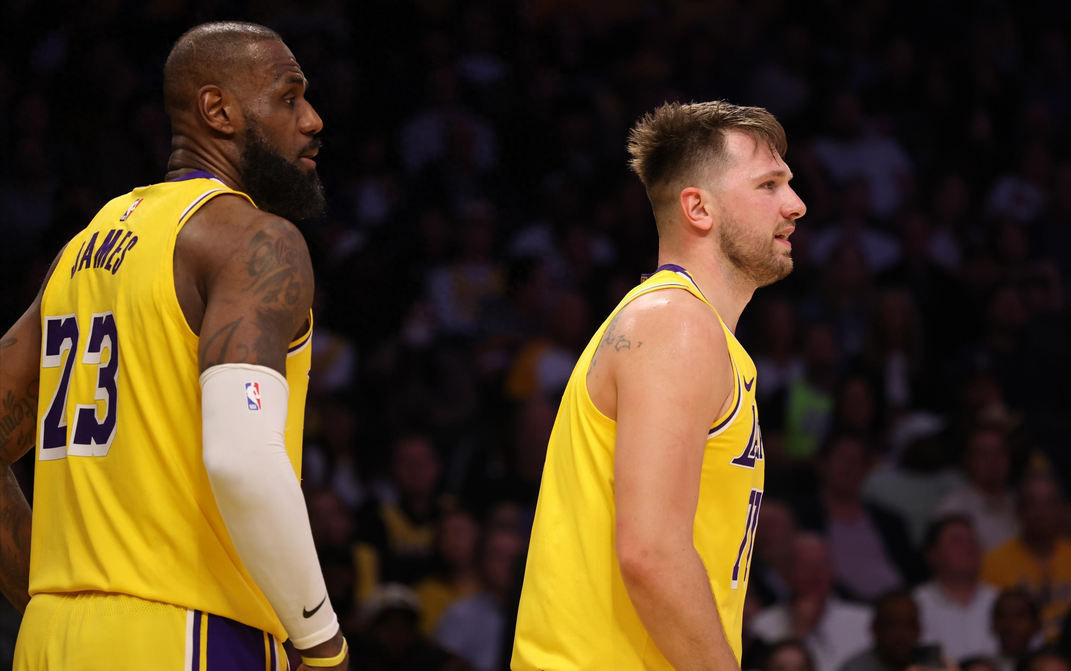 九游体育APP下载包含NBA常规赛赛程吃紧，波特兰开拓者转会期强势反弹，引发热议，训练强度明显提升的词条