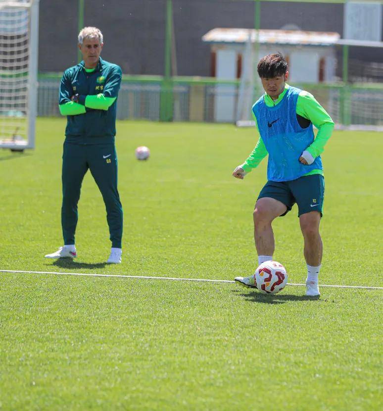 九游体育APP下载北京国安发布备战花絮，赛前战术微调，欧篮联任务艰巨，训练强度明显提升的简单介绍