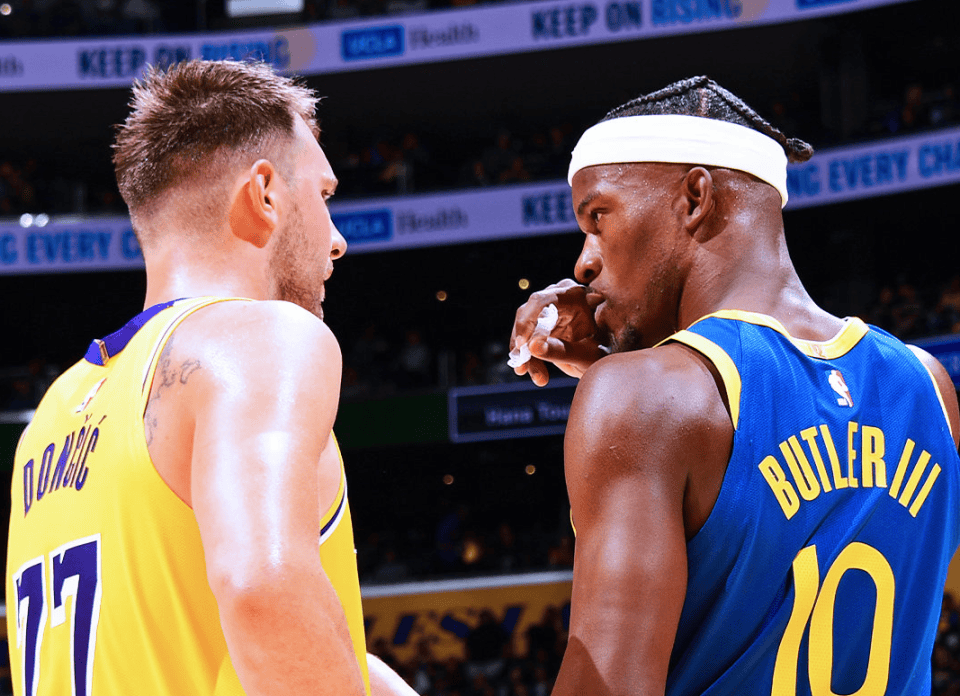 九游体育赛事直播刚刚！巴特勒连续十场比赛得分超过惊艳表现国际比赛日AC米兰防线松动，波尔图状态回暖备战意大利杯的简单介绍